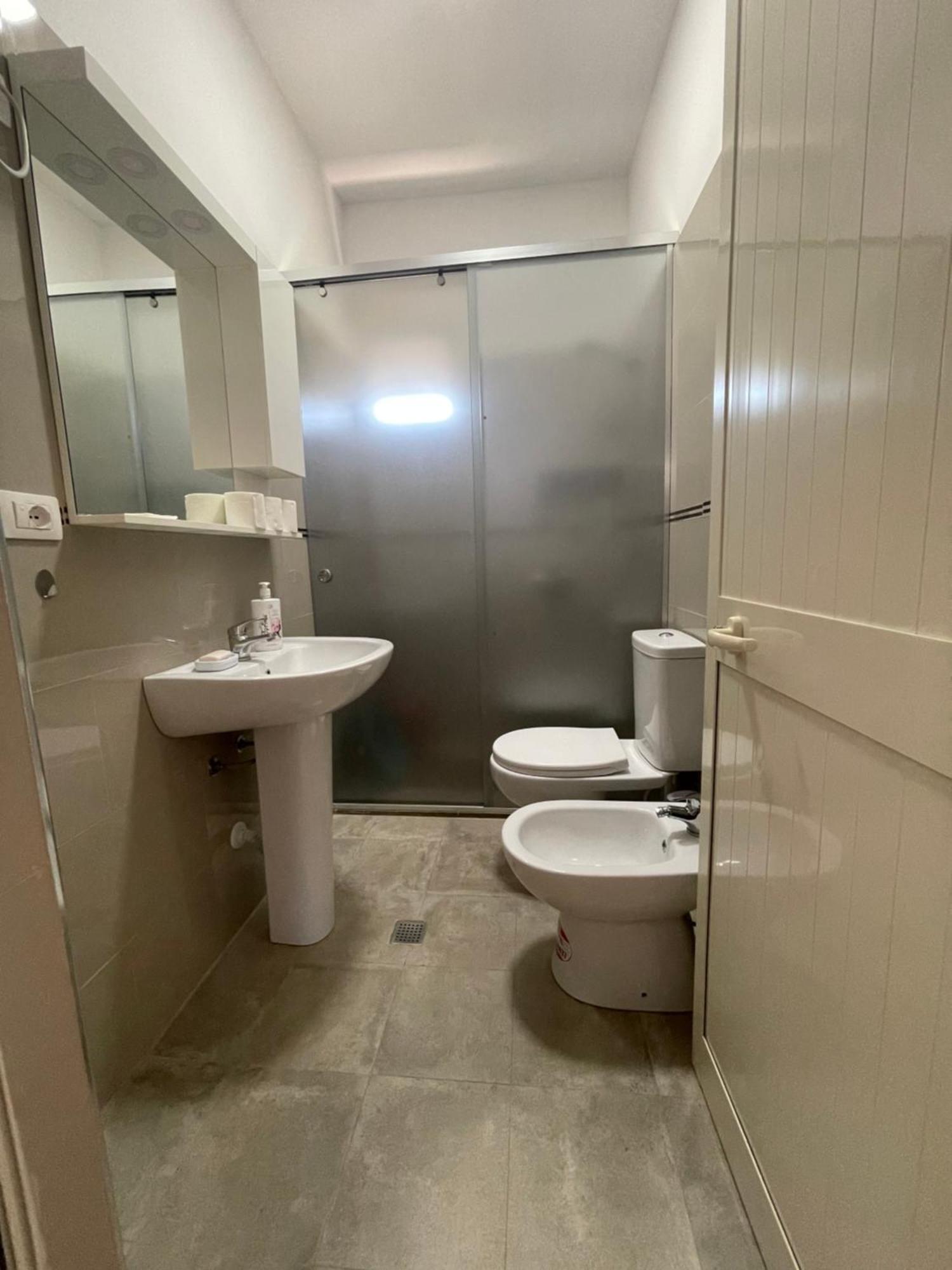 Villa Rei Baks-Rrjoll Bagian luar foto
