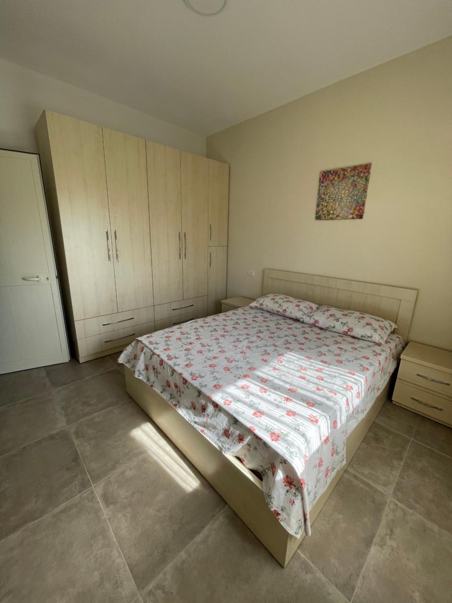 Villa Rei Baks-Rrjoll Bagian luar foto